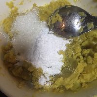 垂涎欲滴的红薯饼做法图解4)