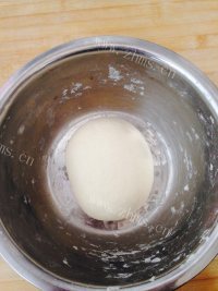 特下饭的韭菜鸡蛋煎饺做法图解4)