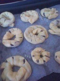 「DIY美食」豆沙面包做法图解11)