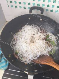 家常菜爆炒牛肉做法图解6)