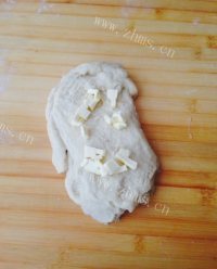 热腾腾的炼奶吐司做法图解7)