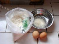 黑芝麻鸡蛋卷做法图解1)