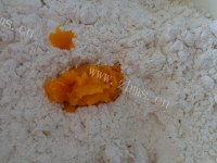 自制南瓜豆沙饼做法图解5)