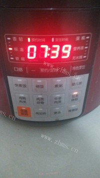 养生的黑豆红豆薏仁花生红枣做法图解4)