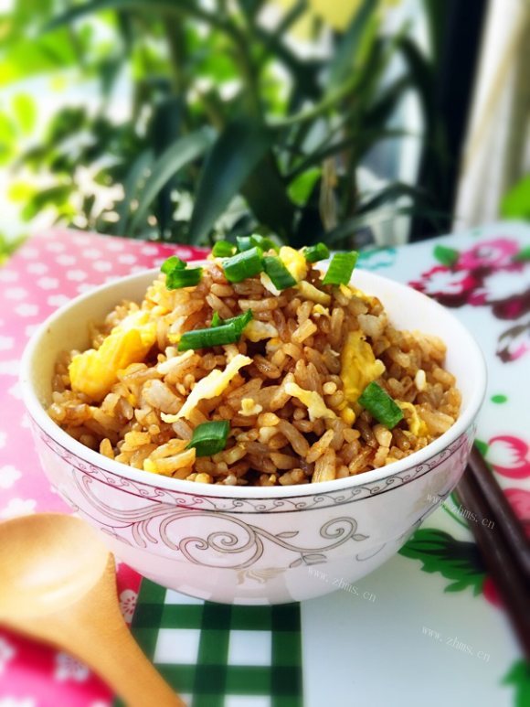 香飘十里的酱油炒饭