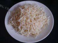 肉丝炒面（家庭版）做法图解1)