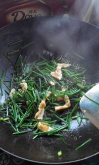 韭菜花炒蛋做法图解7)