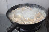 好吃的藕肉水饺做法图解9)