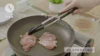 美味的照烧鸡腿做法图解4)