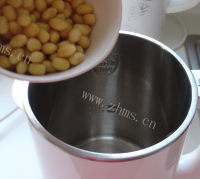 美味的绿豆红薯豆浆做法图解5)