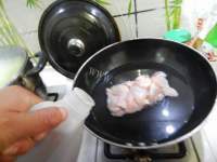 美味的啤酒鸡腿根做法图解2)