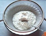 自制葡萄干燕麦饼干做法图解1)
