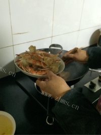玉盘珍馐的煮螃蟹做法图解10)