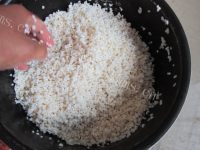好吃的绿豆鲜肉粽做法图解5)