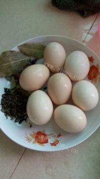美味的茶叶蛋做法图解1)