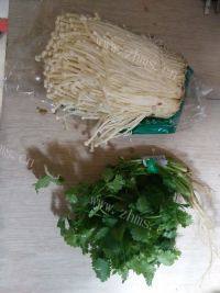 家常菜凉拌金针菇做法图解1)