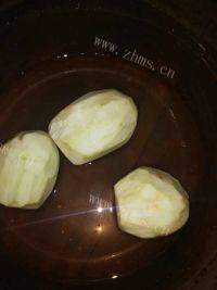 美味的炸茄盒做法图解1)