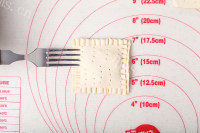 香甜美味的酥皮水果派做法图解4)