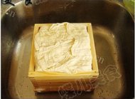自制卤水豆腐做法图解16)