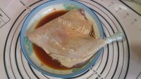 美味的蜜汁烤鸭腿做法图解5)
