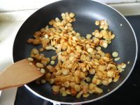 美味浇汁豆饼做法图解5)