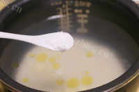 美味的青菜瘦肉粥做法图解11)