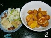 自制栗子烧排骨做法图解2)