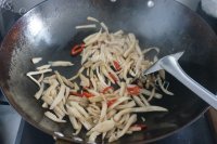 珍馐美味的干煸杏鲍菇做法图解6)