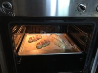 美味的热狗面包做法图解14)