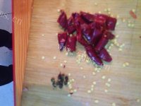 美味的炖鸡脖做法图解2)