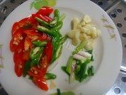 家常菜西芹炒豆皮做法图解3)