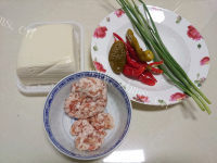 家常菜鱼香肉末豆腐做法图解1)