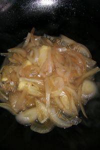 家常菜炒洋葱做法图解6)