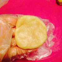 自制鲜肉月饼做法图解9)