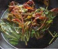 香椿拌豆腐做法图解1)
