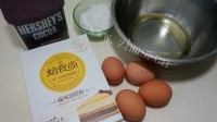 自制可可戚风蛋糕做法图解1)