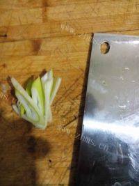 「首发」小炒肉丝菜做法图解3)