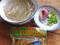 酸菜粉条做法图解1)