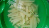 美味的椒盐薯条做法图解2)