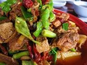 特下饭的麻辣大盘鸡
