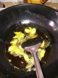 家常菜青椒土豆丝做法图解4)