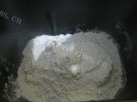自制肉松排包做法图解1)