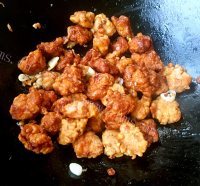 美味的香酥鸡脆骨做法图解9)