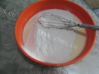自制草莓班戟做法图解4)