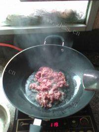 家常菜萝卜炒牛肉做法图解4)