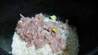 枸杞猪肝瘦肉粥做法图解1)