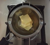 自制草莓酸奶蛋糕做法图解2)