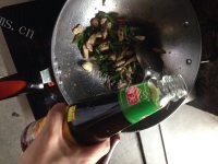 家常菜青椒炒瘦肉