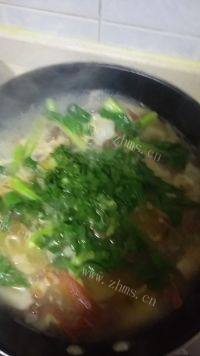 口味十足的新疆汤饭