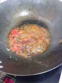美味的蒜苗炒腊肉做法图解3)